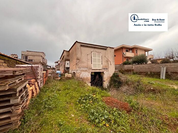 Casa bilocale in vendita in Via del Canneto, Anzio