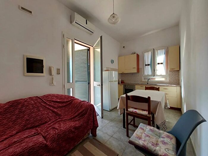 Appartamento bilocale in vendita in Via Pino, Montopoli In Val DArno