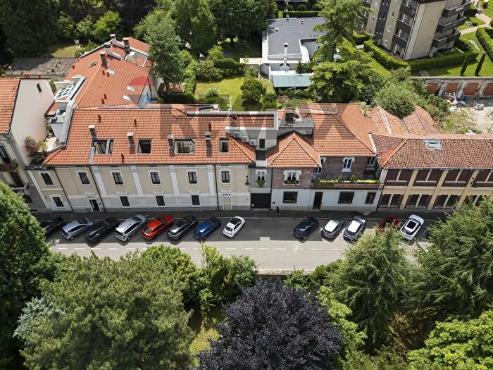 Appartamento quadrilocale in vendita in Via Massimo d'Azeglio, Busto Arsizio