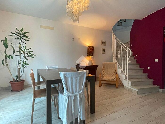 Appartamento quadrilocale in vendita in Via Santucci, Ravenna