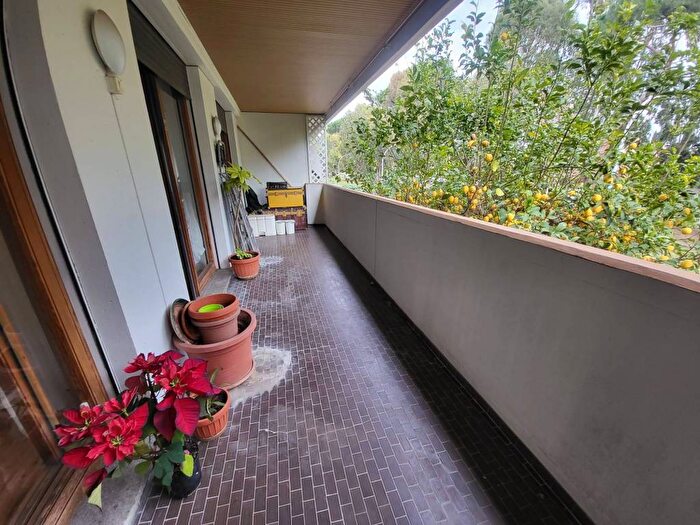 Appartamento bilocale in affitto in Viale Prassilla, Casal Palocco, Roma