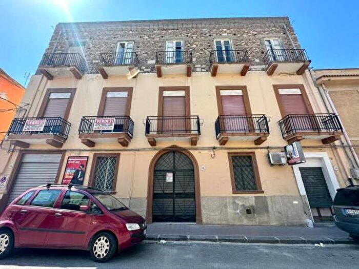 Appartamento quadrilocale in vendita in Via Immacolata, Barcellona Pozzo Di Gotto