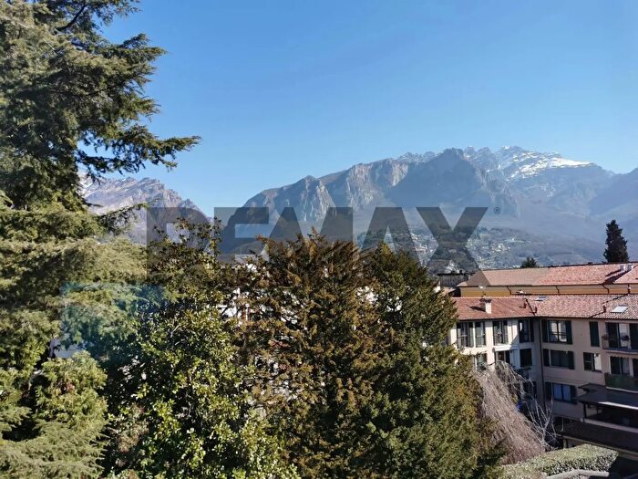 Appartamento quadrilocale in vendita in Lecco