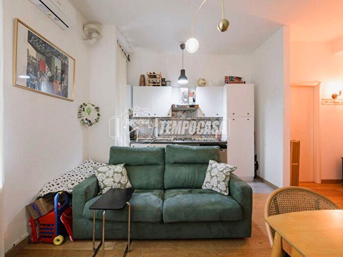 Appartamento bilocale in vendita in Via Giovanni Cagliero, Maggiolina, Milano