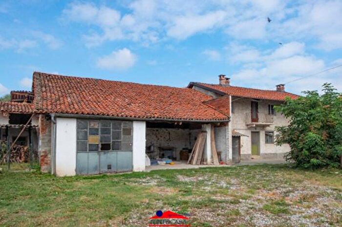 Casa con 6 locali in vendita in Via Mattona, Villafalletto