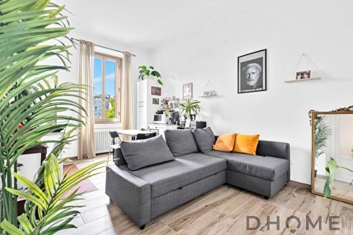 Appartamento bilocale in vendita in Via Novara Mila, Milano