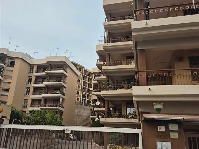 Appartamento con 5 locali in vendita in Strada Panoramica dello Stretto, Messina