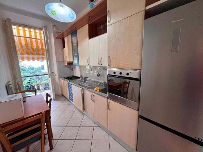 Appartamento quadrilocale in affitto in Via Ferruccio Busoni, Porta al Prato San Jacopino, Firenze