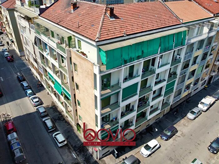 Appartamento bilocale in vendita in Via Monte Rosa, Torino