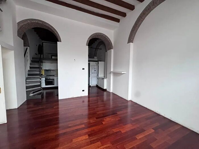 Appartamento bilocale in affitto in Via Monviso, Milano