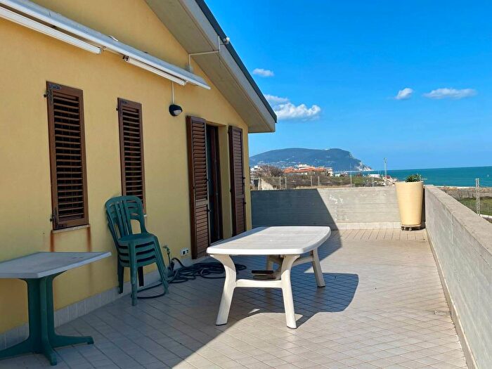 Appartamento quadrilocale in affitto in Via Giacomo Brodolini, Centro, Porto Recanati