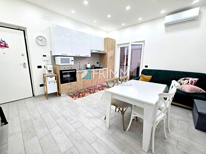 Appartamento bilocale in affitto in Via Raffaello Sanzio, Centro, Volla