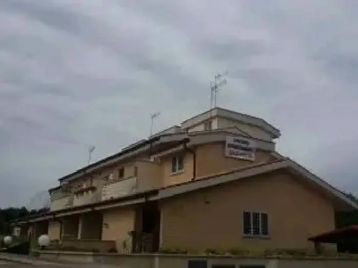 Case in Vendita e in Affitto - 1