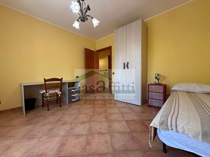 Appartamento con 5 locali in affitto in Via Pescasseroli, Chieti Scalo, Chieti