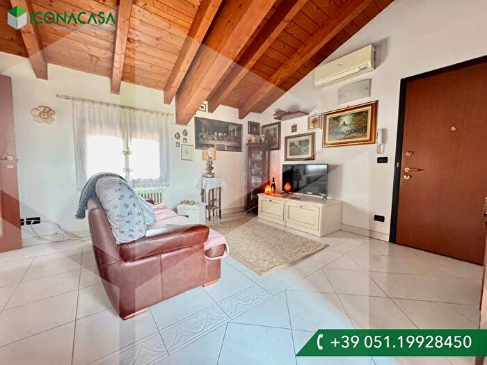 Appartamento trilocale in vendita in Via Persiceto, Anzola DellEmilia