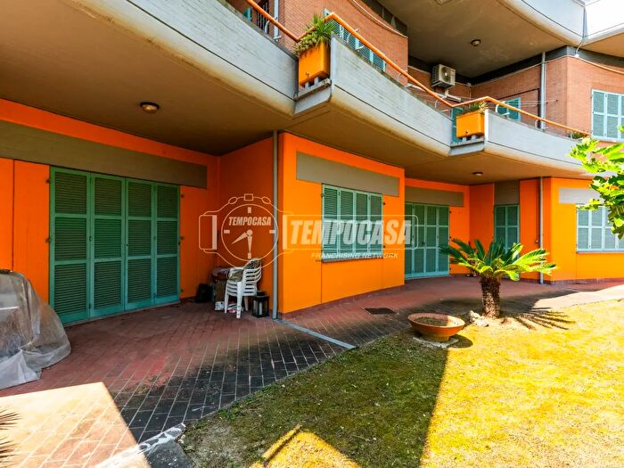 Casa con 10 locali in vendita in Strada Provinciale Civitanova Marche Fontespina, Civitanova Marche