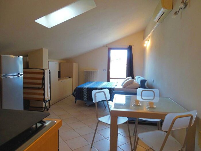 Casa monolocale in affitto in Viale Vittorio Veneto, Mare, Cervia