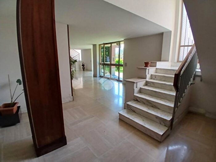 Appartamento trilocale in affitto in Via rossetti, Centro, Ciriè