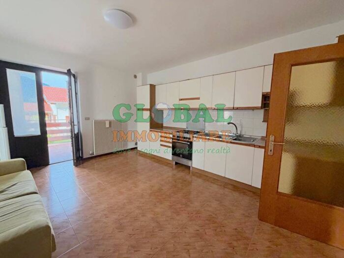 Appartamento trilocale in affitto in Via Volpi, Borgo, Borgo Valsugana
