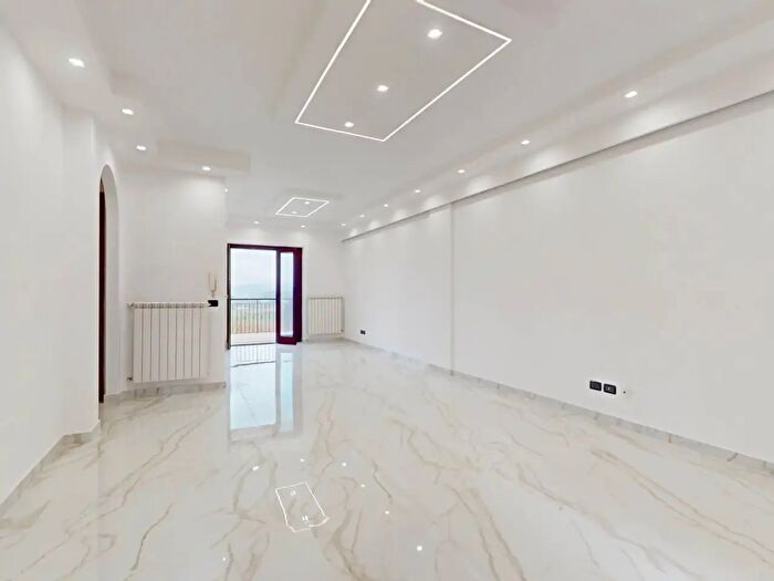 Casa quadrilocale in vendita in Via Arsenio Arcangeli, Perugia