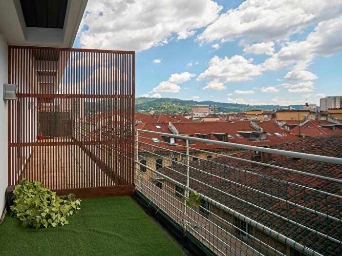 Casa trilocale in affitto in Via Santa Teresa, Piazza Solferino, Torino
