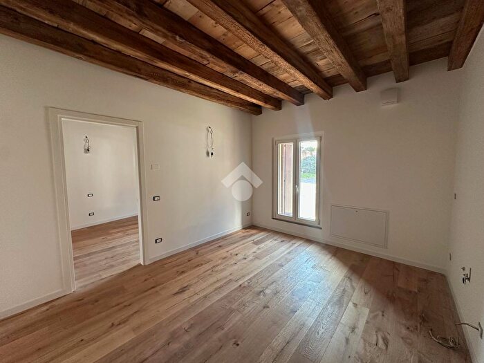 Appartamento bilocale in vendita in Brescia