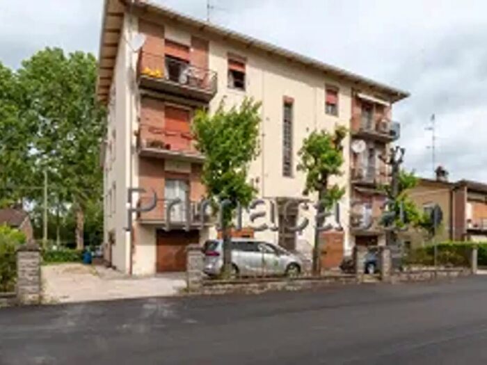 Appartamento quadrilocale in vendita in Via Asioli C, Correggio