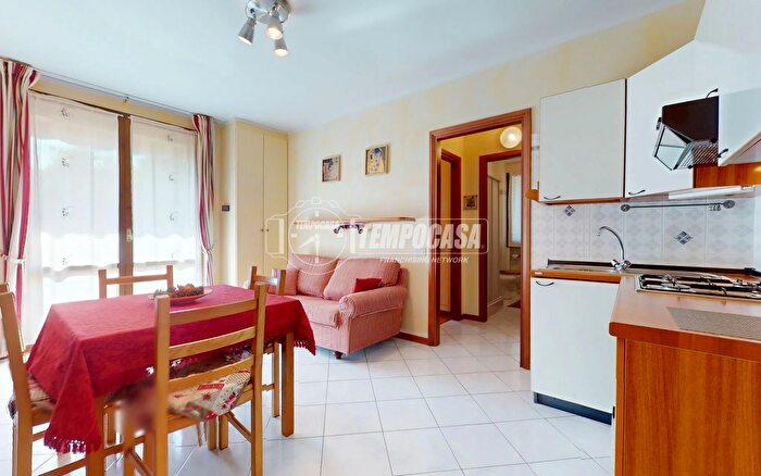 Appartamento trilocale in vendita in Via Dante Alighieri, Zocca