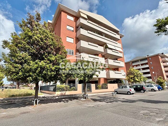 Appartamento in affitto in Via Francesco Cilea, Infernetto, Roma