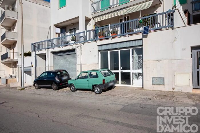 Appartamento in vendita in Via Locorotondo Cisternino Brindisi Cisternino, Cisternino