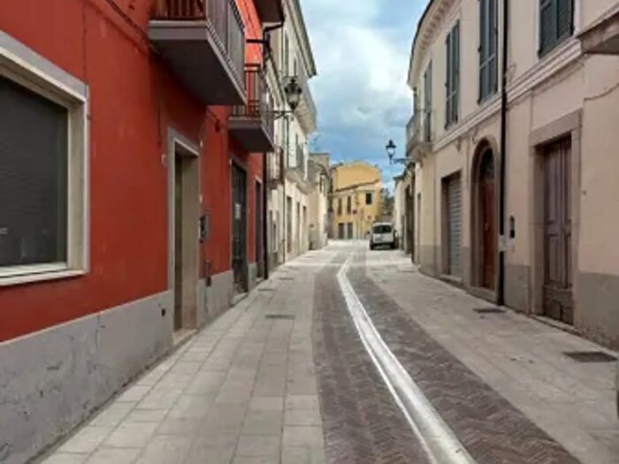 Casa con 6 locali in vendita in Corso Giuseppe Mazzini, Torre De Passeri