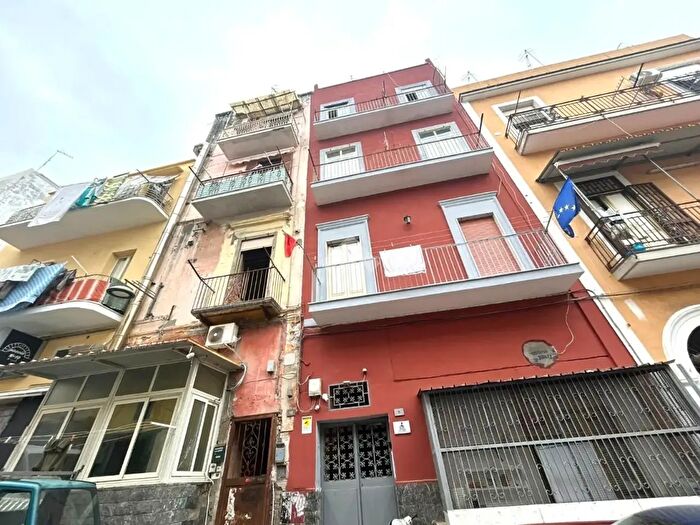 Appartamento trilocale in affitto in Via Libertà Italiana, Torre Del Greco