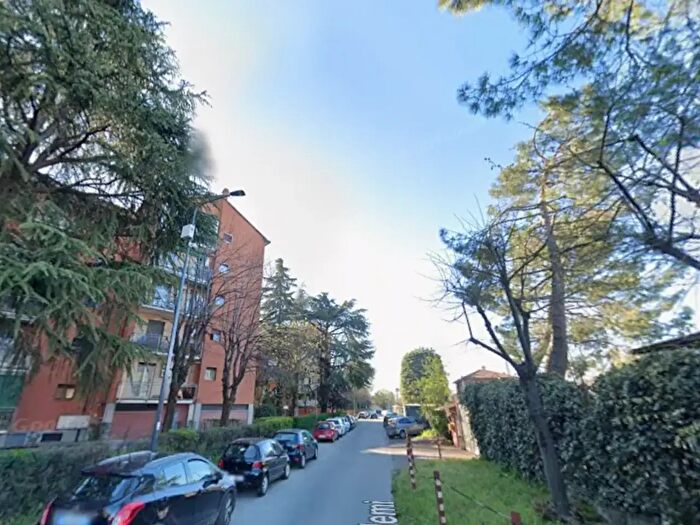 Appartamento bilocale in affitto in Via Salemi, Milano