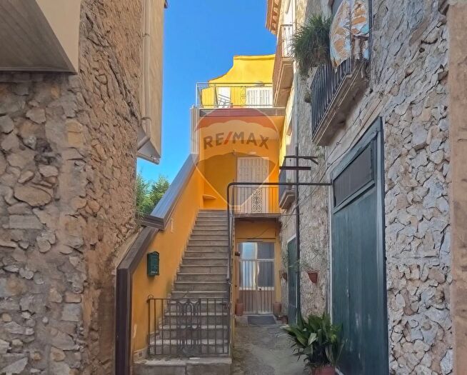 Appartamento con 5 locali in vendita in Piazza Plebiscito, Sapri