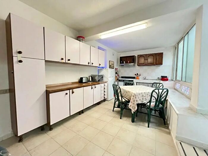 Appartamento quadrilocale in vendita in Via Amelia Melis De Villa, Iglesias