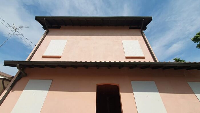 Casa con 5 locali in vendita in Via della Libertà, Cavezzo