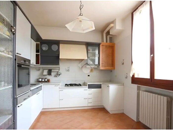 Appartamento con 6 locali in vendita in Via Valli, Calderara Di Reno