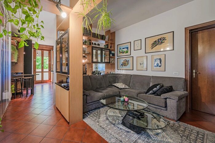 Appartamento trilocale in vendita in Via Alessandro Volta, San Cesario Sul Panaro