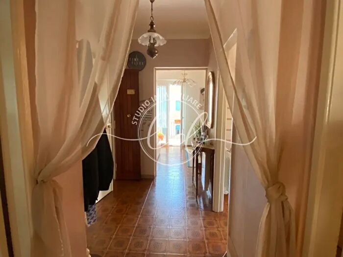 Appartamento quadrilocale in affitto in Pietrasanta