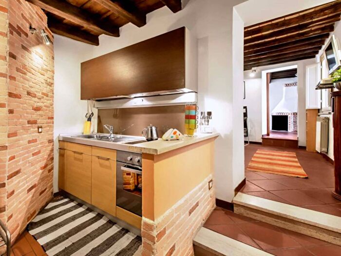 Appartamento bilocale in affitto in Via dei Giubbonari, Campo de Fiori, Roma