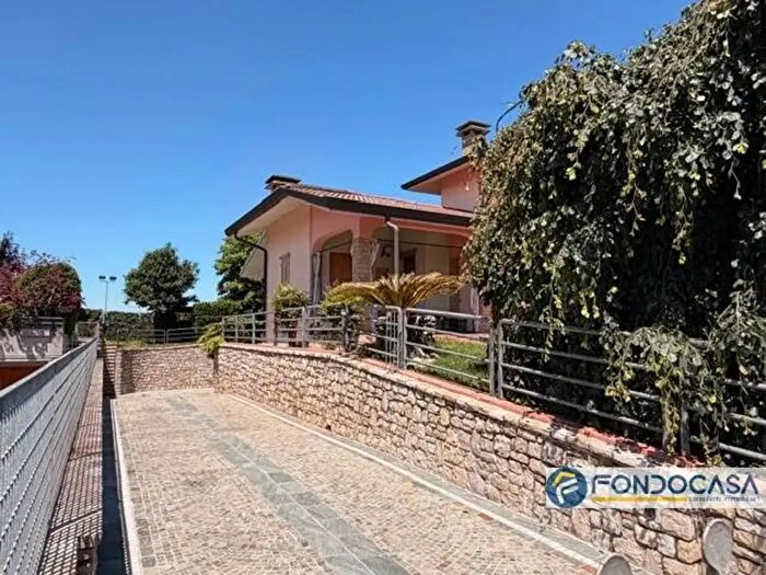 Casa con 7 locali in vendita in Via Giacomo Matteotti, Pontoglio