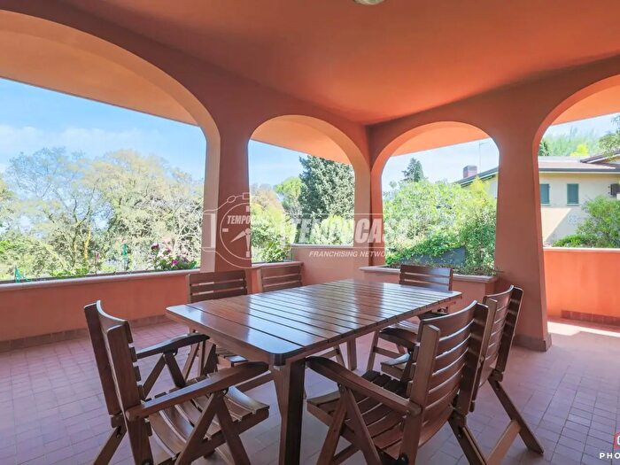 Casa con 10 locali in vendita in Riccione