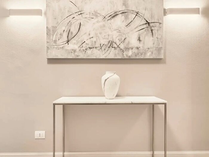 Appartamento in affitto in Viale di Porta Vercellina, Milano