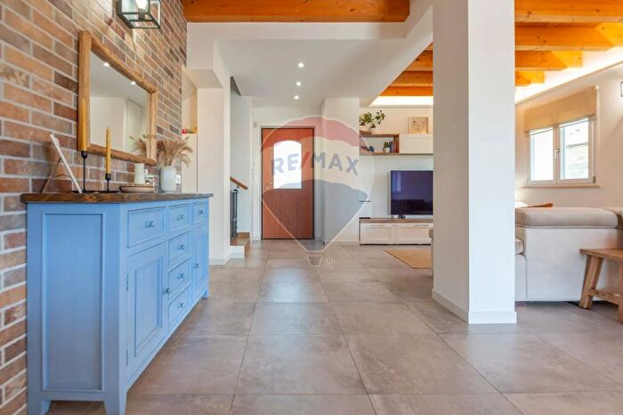 Casa quadrilocale in vendita in Contrada Sterpari del Garda, Rocca San Giovanni