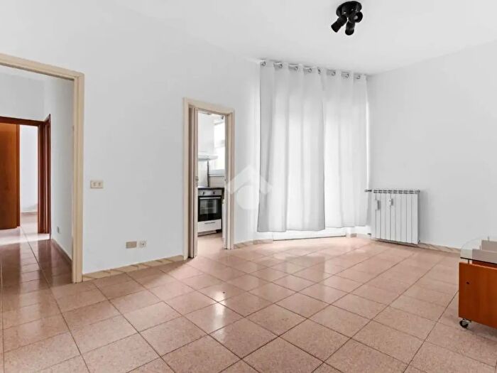Appartamento bilocale in vendita in Viale Leonardo da Vinci, Trezzano Sul Naviglio