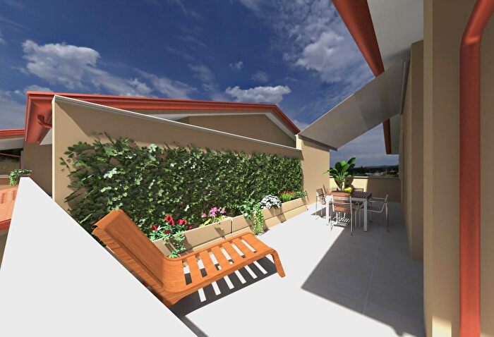 Appartamento con 5 locali in vendita in San Miniato