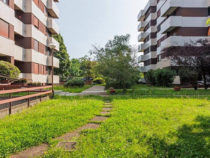 Appartamento bilocale in affitto in via Monte Cervino, Triante, Monza