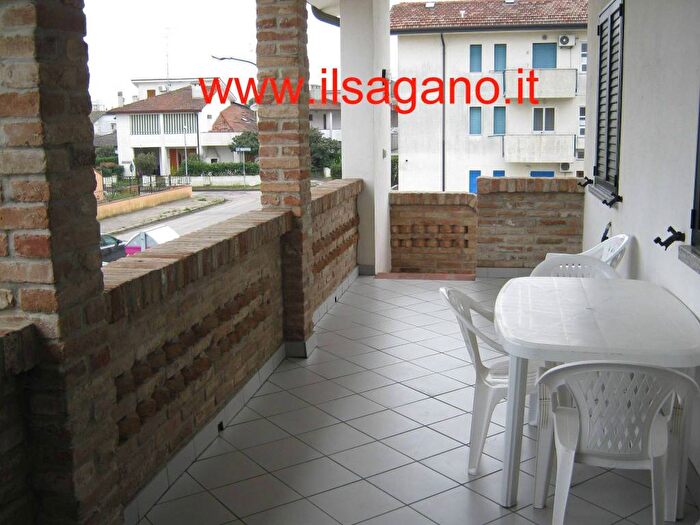 Appartamento trilocale in affitto in Via Cima Vignola, Lido degli Scacchi Lido di Pomposa, Comacchio