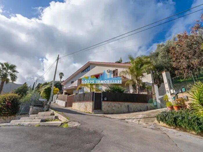 Casa con 6 locali in vendita in Via Esterna Valle Cuba, Monreale