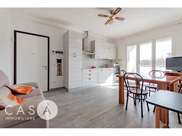 Appartamento trilocale in vendita in Via Euclide, Cesenatico